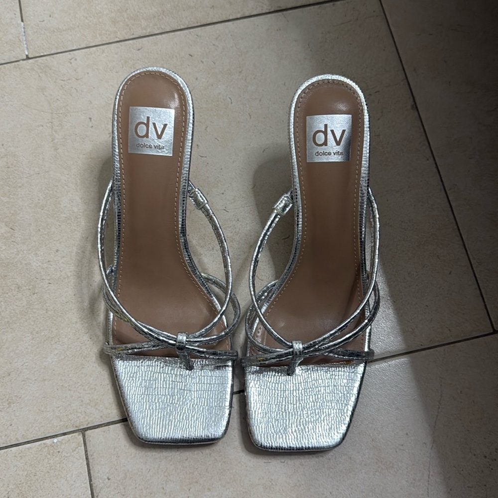 Dolce Vita Sandals